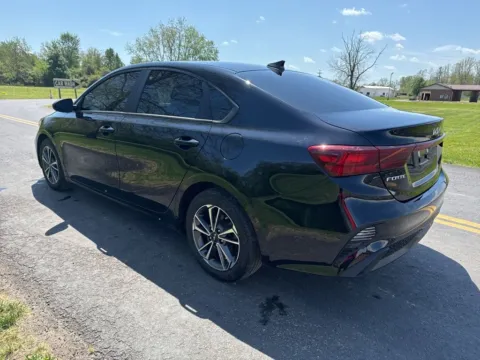 More photos of 2023 Kia Forte LXS at Hometown Chevrolet, OH