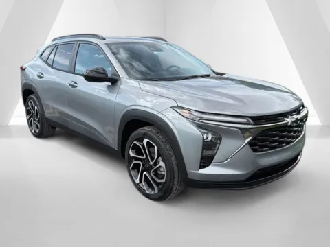 Gray 2026 Chevrolet Trax 2RS for sale in Waverly, OH