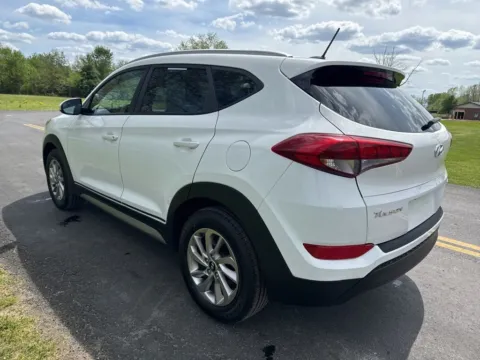 More photos of 2017 Hyundai Tucson SE at Hometown Chevrolet, OH