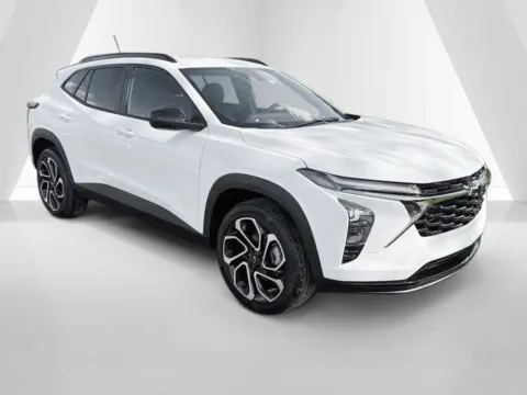 White 2026 Chevrolet Trax 2RS for sale in Waverly, OH