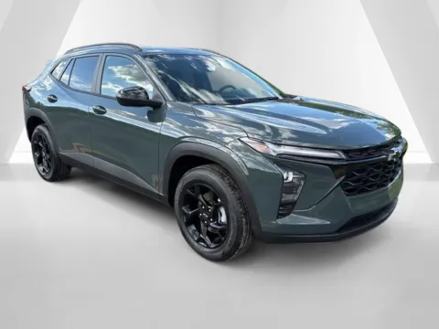 Gray 2026 Chevrolet Trax LT for sale in Waverly, OH