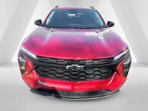 Photos of 2026 Chevrolet Trax LT for sale in Waverly, OH at Hometown Chevrolet