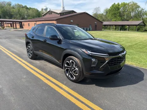 Black 2026 Chevrolet Trax 2RS for sale in Waverly, OH