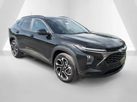 Black 2026 Chevrolet Trax 2RS for sale in Waverly, OH