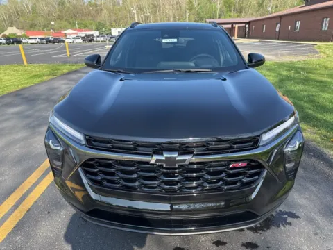 Photos of 2026 Chevrolet Trax 2RS for sale in Waverly, OH at Hometown Chevrolet