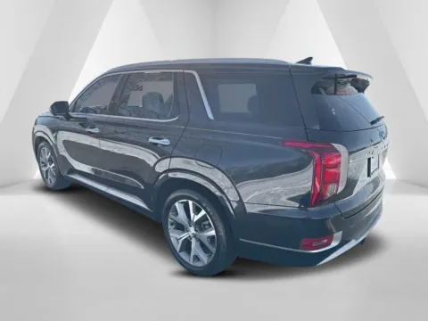 More photos of 2021 Hyundai Palisade Limited at Hometown Chevrolet, OH