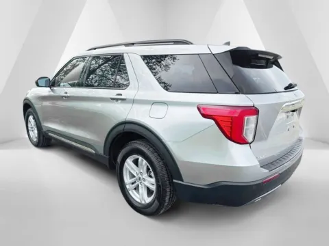 More photos of 2023 Ford Explorer XLT at Hometown Chevrolet, OH