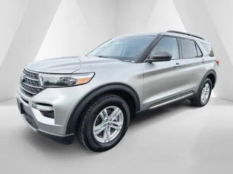 Another view of 2023 Ford Explorer XLT for sale in Waverly, OH at Hometown Chevrolet