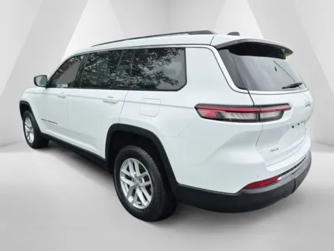 More photos of 2023 Jeep Grand Cherokee L Laredo at Hometown Chevrolet, OH