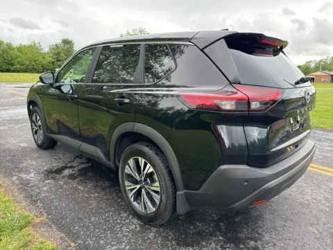 More photos of 2023 Nissan Rogue SV at Hometown Chevrolet, OH