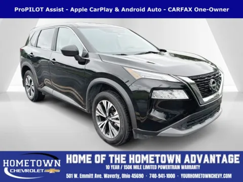 Black 2023 Nissan Rogue SV for sale in Waverly, OH