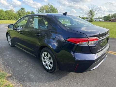 More photos of 2022 Toyota Corolla LE at Hometown Chevrolet, OH