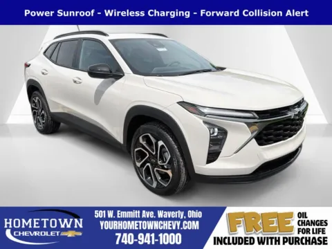 White 2026 Chevrolet Trax 2RS for sale in Waverly, OH