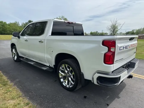 More photos of 2020 Chevrolet Silverado 1500 High Country at Hometown Chevrolet, OH