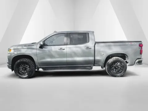 More photos of 2023 Chevrolet Silverado 1500 LT at Hometown Chevrolet, OH
