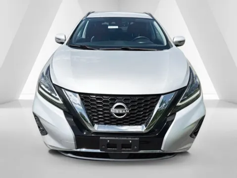 Photos of 2023 Nissan Murano SV for sale in Waverly, OH at Hometown Chevrolet