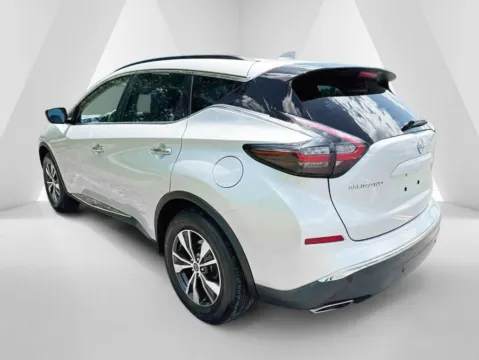 More photos of 2023 Nissan Murano SV at Hometown Chevrolet, OH