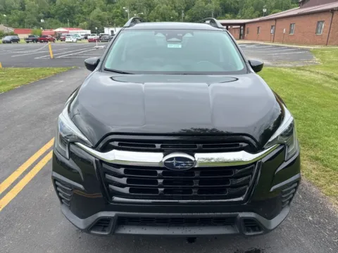 Photos of 2024 Subaru Ascent Limited for sale in Waverly, OH at Hometown Chevrolet