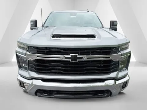 Photos of 2026 Chevrolet Silverado 2500HD LT for sale in Waverly, OH at Hometown Chevrolet