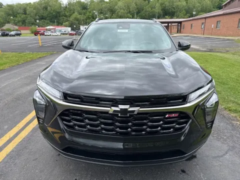 Photos of 2026 Chevrolet Trax 2RS for sale in Waverly, OH at Hometown Chevrolet