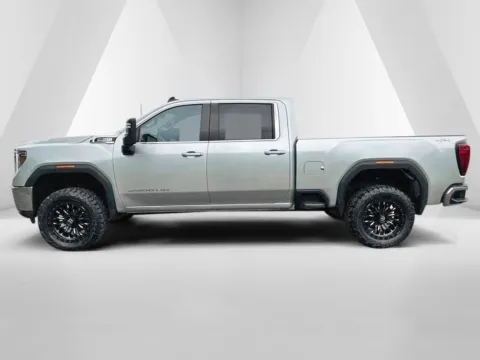 More photos of 2021 GMC Sierra 2500HD SLE at Hometown Chevrolet, OH