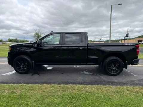 More photos of 2024 Chevrolet Silverado 1500 Custom at Hometown Chevrolet, OH