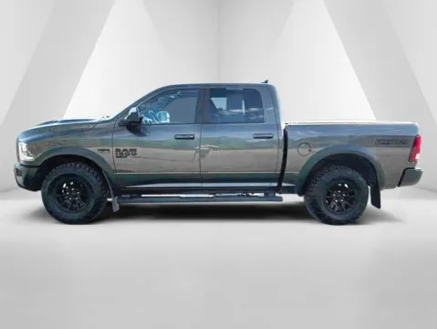 More photos of 2022 Ram 1500 Classic Warlock at Hometown Chevrolet, OH