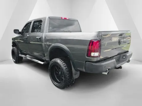 More photos of 2021 Ram 1500 Classic Warlock at Hometown Chevrolet, OH