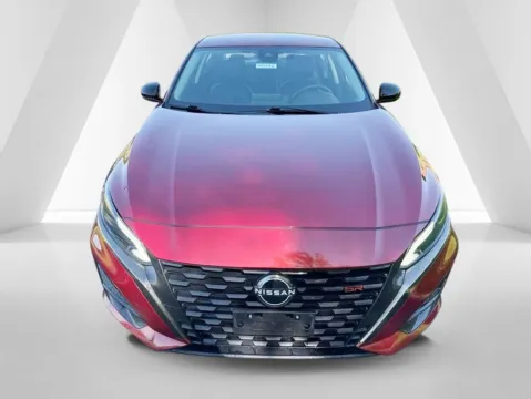 Photos of 2023 Nissan Altima 2.5 SR for sale in Waverly, OH at Hometown Chevrolet
