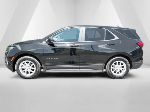 More photos of 2024 Chevrolet Equinox LT at Hometown Chevrolet, OH