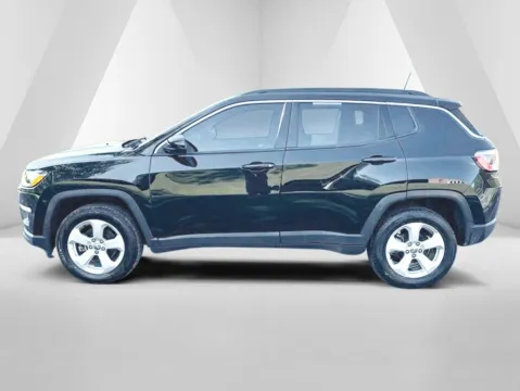 More photos of 2018 Jeep Compass Latitude at Hometown Chevrolet, OH