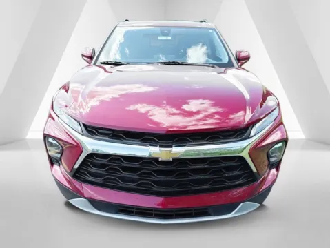 Photos of 2023 Chevrolet Blazer LT for sale in Waverly, OH at Hometown Chevrolet