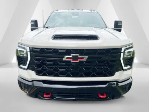 Photos of 2026 Chevrolet Silverado 2500HD ZR2 for sale in Waverly, OH at Hometown Chevrolet