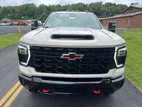 Photos of 2026 Chevrolet Silverado 2500HD ZR2 for sale in Waverly, OH at Hometown Chevrolet