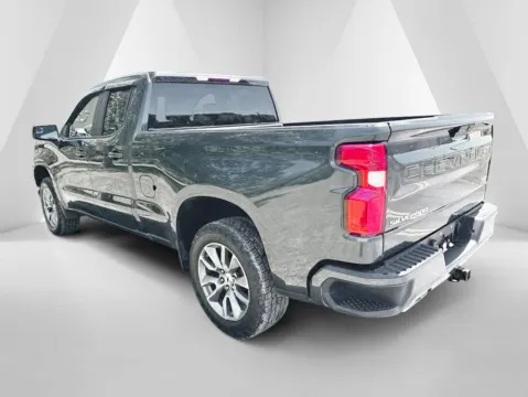 More photos of 2020 Chevrolet Silverado 1500 RST at Hometown Chevrolet, OH