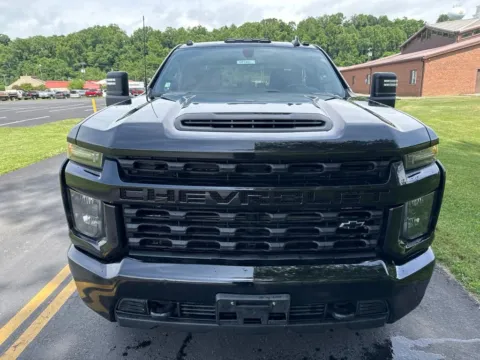 Photos of 2022 Chevrolet Silverado 2500HD Custom for sale in Waverly, OH at Hometown Chevrolet