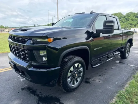 Another view of 2022 Chevrolet Silverado 2500HD Custom for sale in Waverly, OH at Hometown Chevrolet