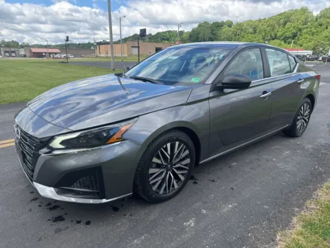 Photos of 2024 Nissan Altima 2.5 SV for sale in Waverly, OH at Hometown Chevrolet