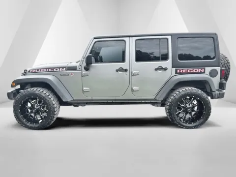 More photos of 2017 Jeep Wrangler Unlimited Rubicon Recon at Hometown Chevrolet, OH
