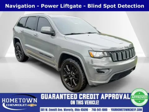 Gray 2019 Jeep Grand Cherokee Altitude for sale in Waverly, OH