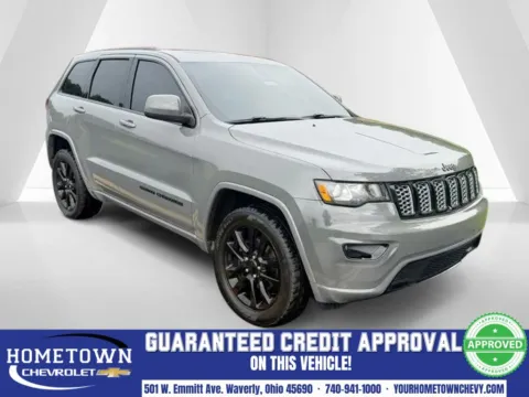 Gray 2019 Jeep Grand Cherokee Altitude for sale in Waverly, OH