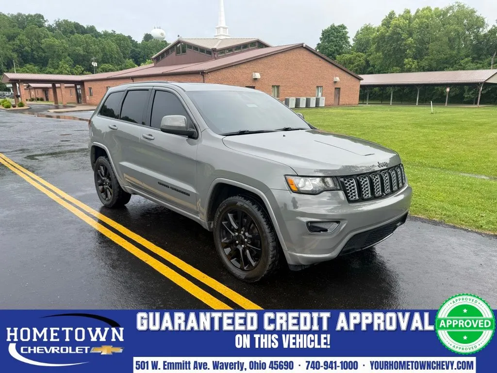 2019 Jeep Grand Cherokee Altitude 4WD's photo