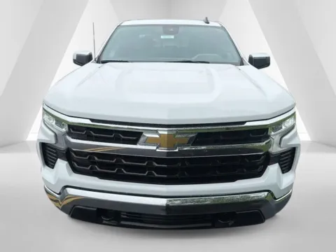 Photos of 2026 Chevrolet Silverado 1500 LT for sale in Waverly, OH at Hometown Chevrolet