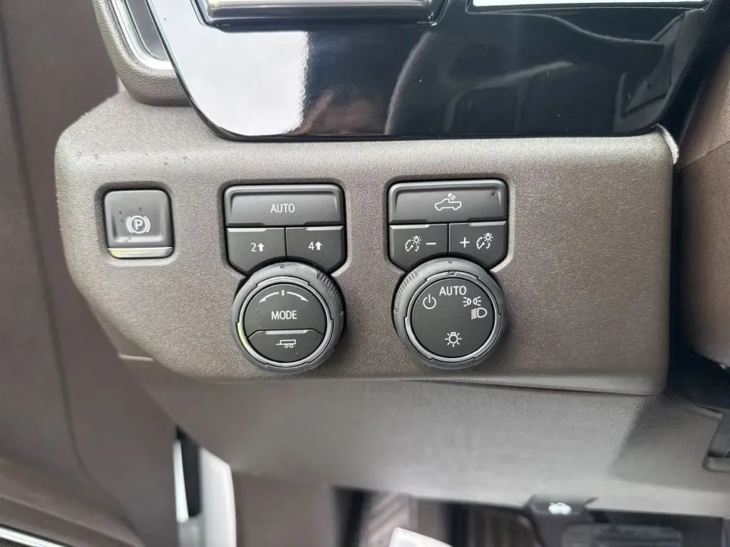 2026 Chevrolet Silverado 1500 LT - Photo 19
