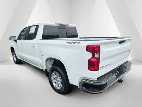 More photos of 2026 Chevrolet Silverado 1500 LT at Hometown Chevrolet, OH
