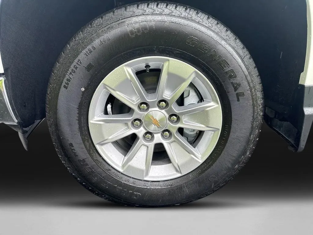 2026 Chevrolet Silverado 1500 LT - Photo 10