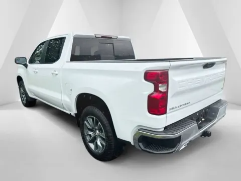 More photos of 2026 Chevrolet Silverado 1500 LT at Hometown Chevrolet, OH