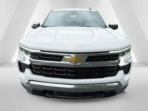 Photos of 2026 Chevrolet Silverado 1500 LT for sale in Waverly, OH at Hometown Chevrolet