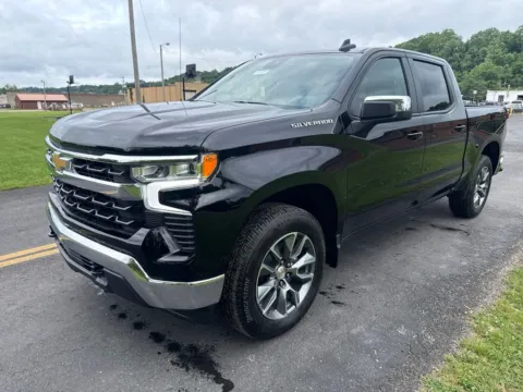 Another view of 2026 Chevrolet Silverado 1500 LT for sale in Waverly, OH at Hometown Chevrolet