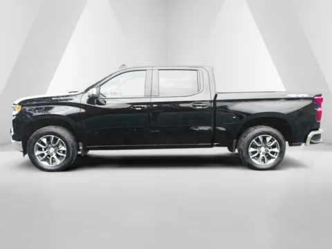 More photos of 2026 Chevrolet Silverado 1500 LT at Hometown Chevrolet, OH